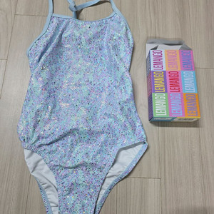 르망고 트위드 자켓 수영복