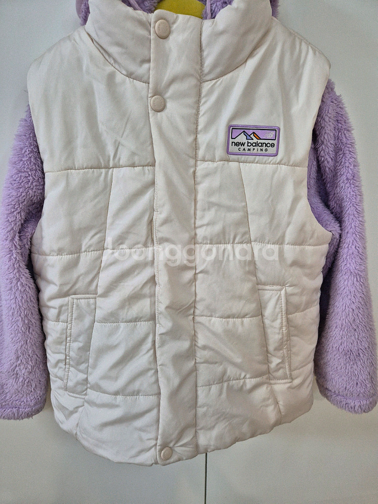 뉴발란스키즈 패딩조끼 플리스집업 판매해요--1