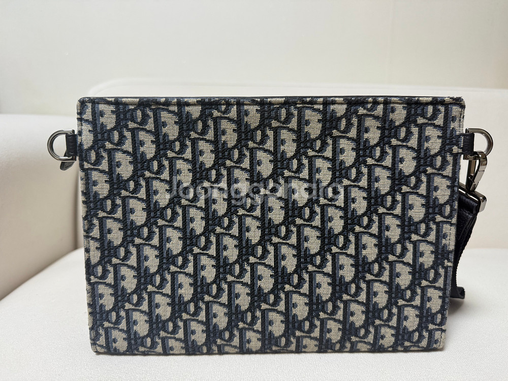 디올 오블리크 클러치백--1