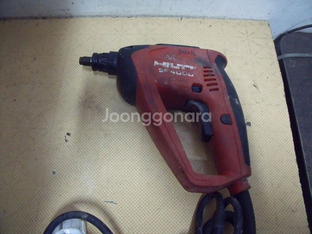 힐티스쿠류드라이버--0