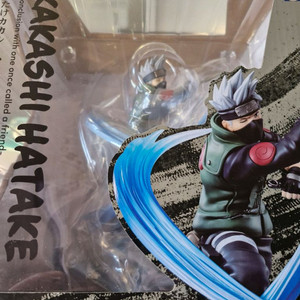 나루토 카카시 친구와의 결전 아츠제로 피규어 미개봉품