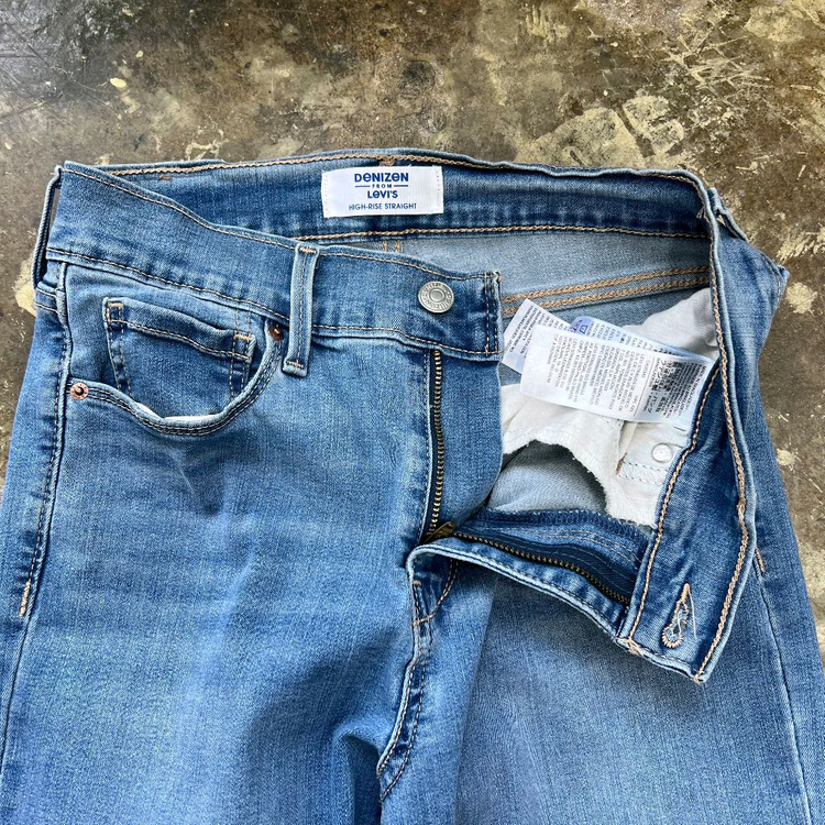 27) 리바이스 청바지 데님팬츠 이미지