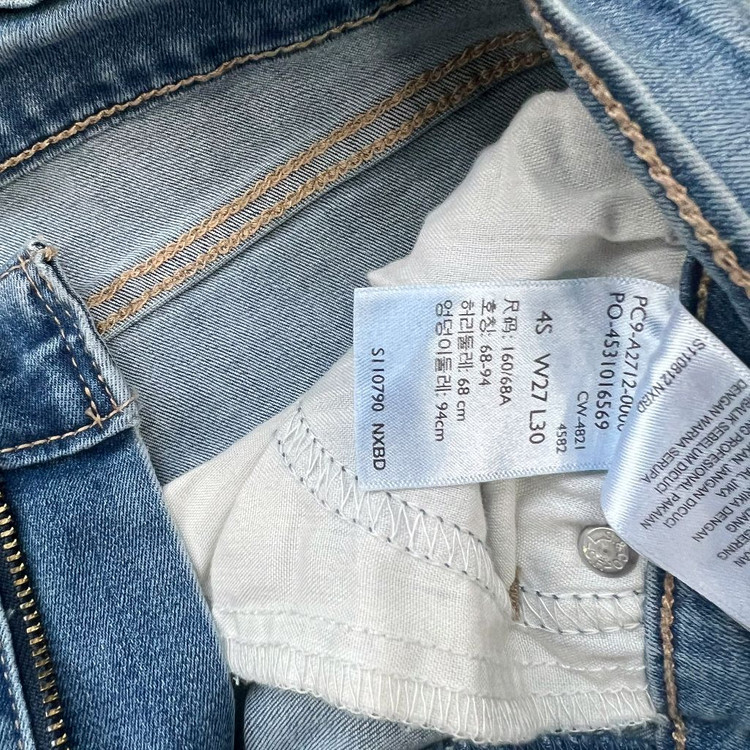 27) 리바이스 청바지 데님팬츠 이미지