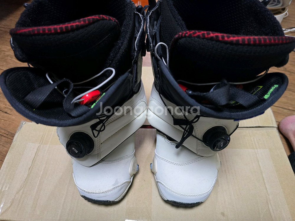 23/24 버튼 스탭온 270 이온부츠 M바인딩 셋트 팔아요--0