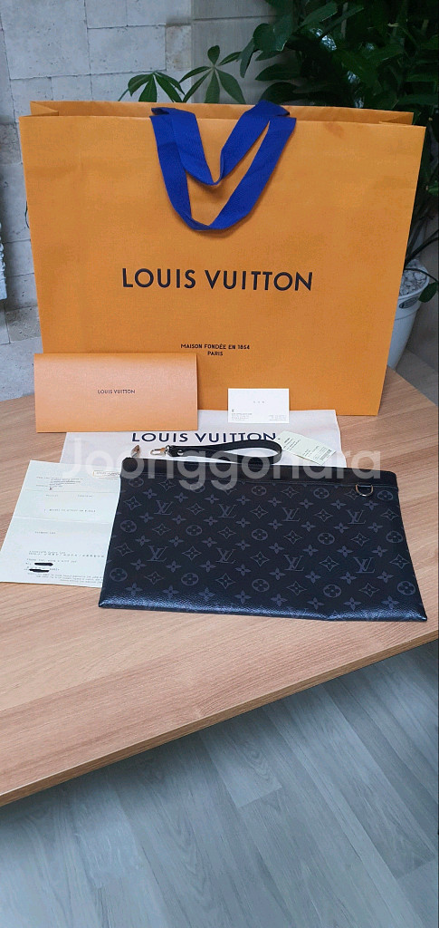 루이비통 이클립스 클러치백 정품S급(보증서O)고야드구찌--0