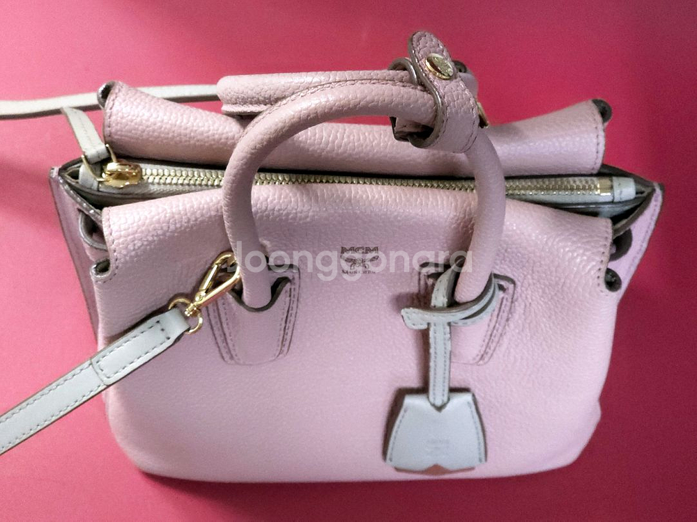 MCM 밀라 미니 토트백 라이트핑크 크로스백--1