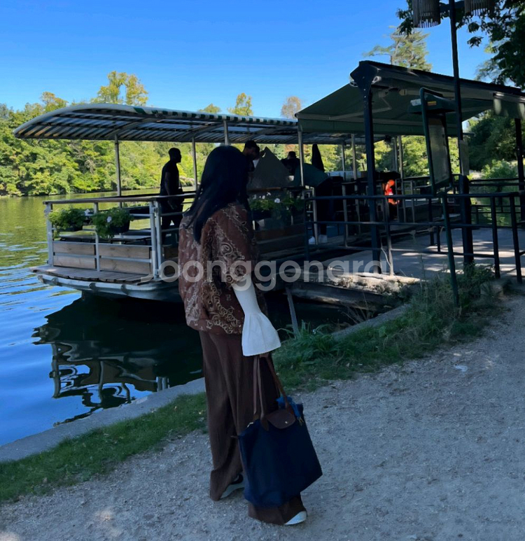 마리틀 반다나 패딩 made in italy 프리사이즈--1