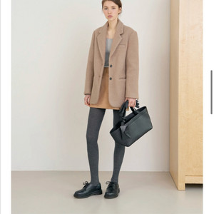 포유온 몬트 부클자켓s사이즈 mont boucle jacket