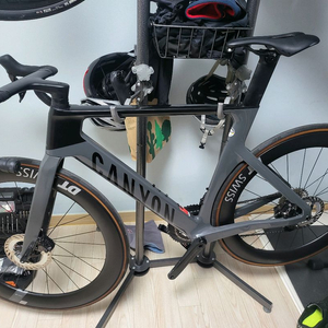 23년식 에어로드 cf slx m사이즈