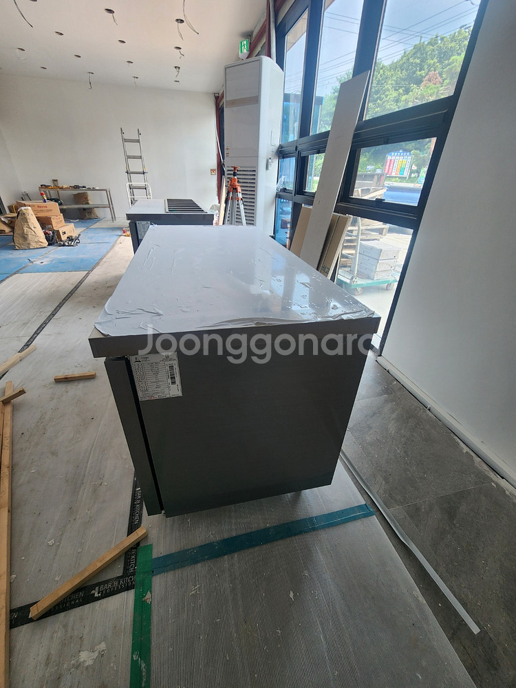 라셀르 직냉식메탈1500냉장테이블 2025년6월출고--2