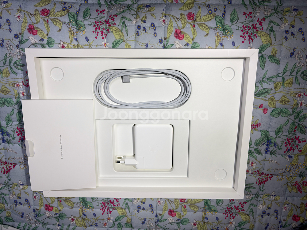 맥북 M1 MAX 16인치 10cpu,32gpu,64g ram,4tb ssd 풀박스--4