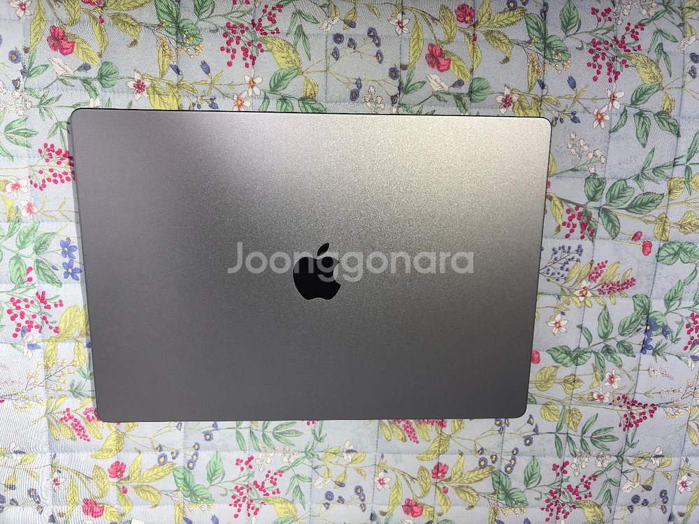 맥북 M1 MAX 16인치 10cpu,32gpu,64g ram,4tb ssd 풀박스--9