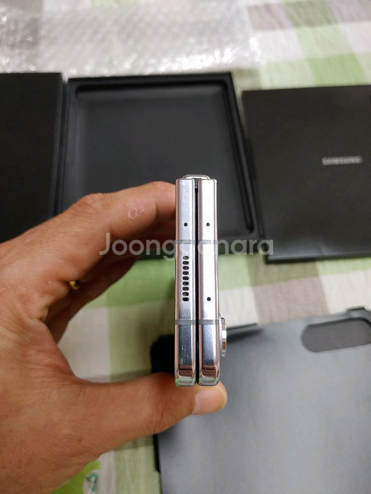 자급제 ㅡS급 ㅡ 갤럭시 Z폴드5 512GB + 새케이--9