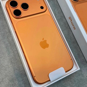 아이폰17프로맥스 오렌지 256G 새제품급 팝니다.