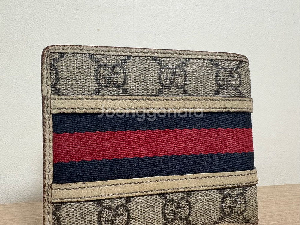 구찌 GG 수프림 오피디아 반지갑--1