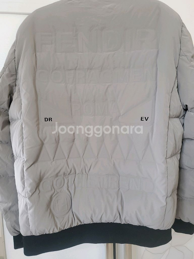 펜디 남성 봄버 패딩 4xl--2