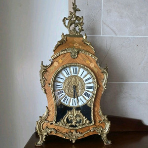 # 엔틱 이태리 원목 엔틱시계 장식품 소품 탁상시계