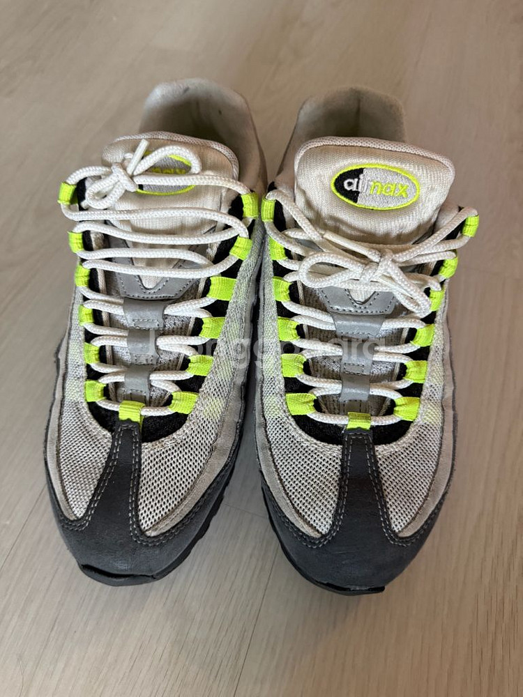 나이키 에어맥스 운동화 245--0