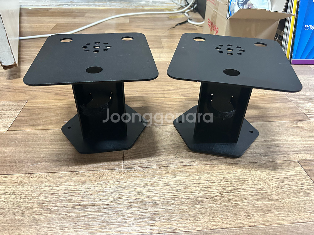 스피커 스텐드--2