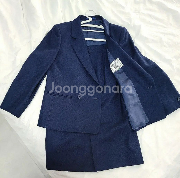 버버리 캐시미어 100% 투피스 셋업 네이비--0