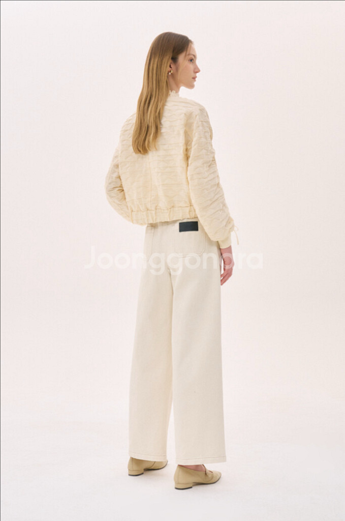 오즈세컨 크링클 엠보 셔링 점퍼 한섬--1