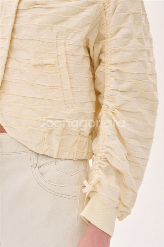 오즈세컨 크링클 엠보 셔링 점퍼 한섬--3