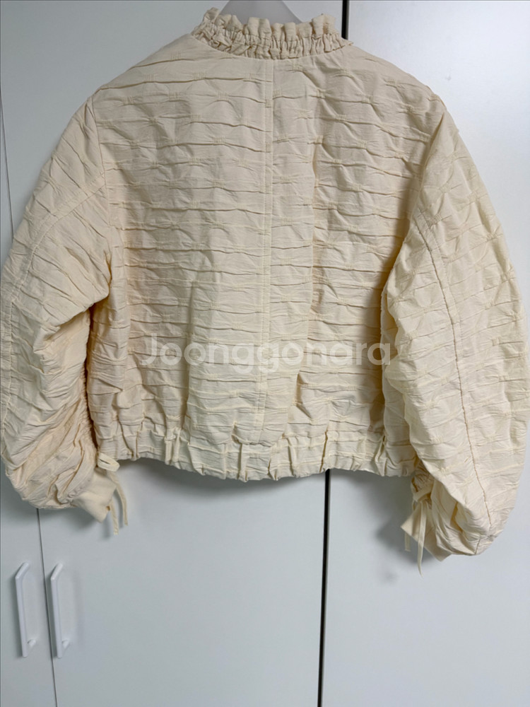 오즈세컨 크링클 엠보 셔링 점퍼 한섬--6