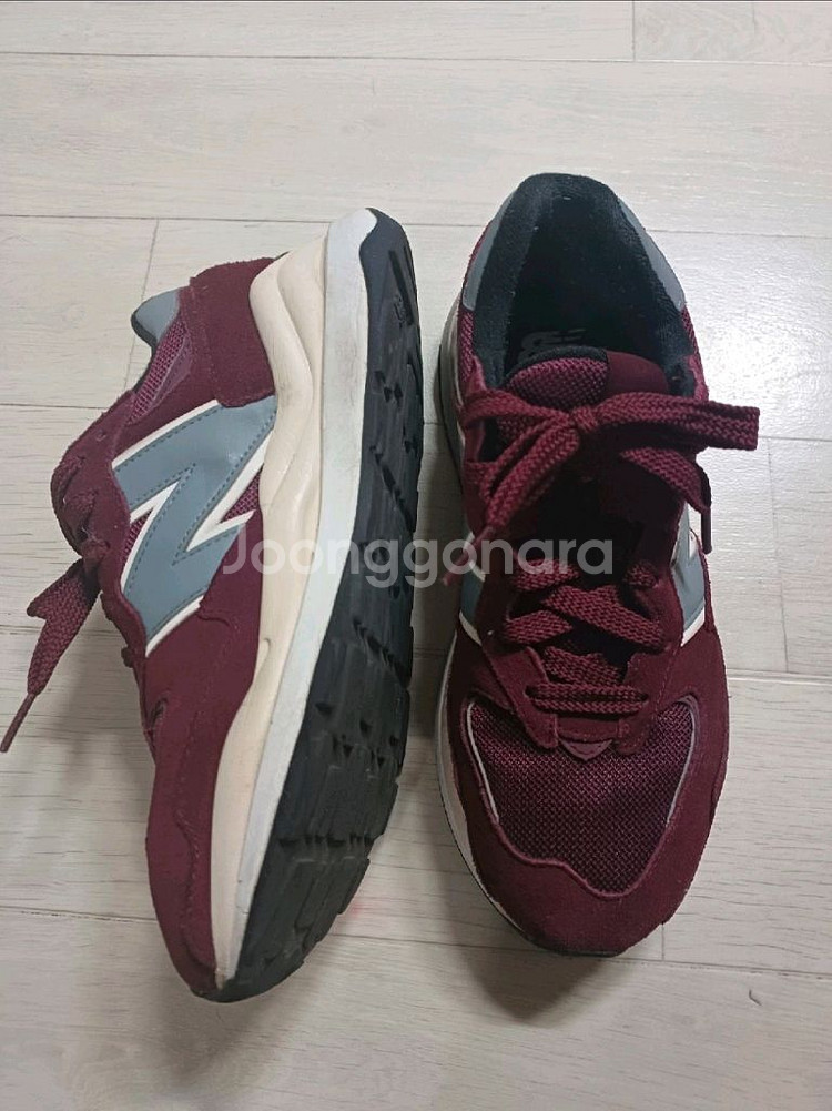 뉴발란스 574 버건디 운동화 사이즈 260--1