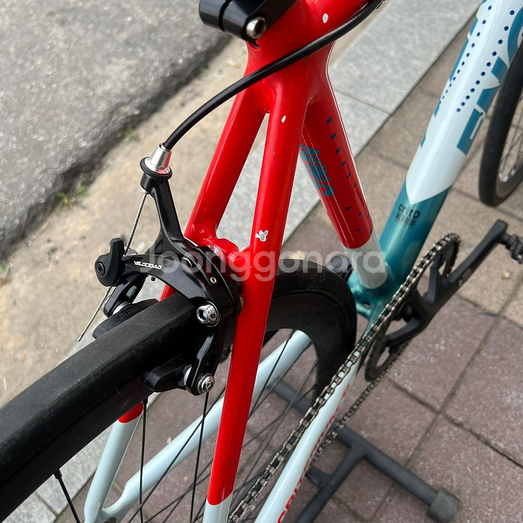 엔진11 크릿디 픽시 자전거 팝니다.--3