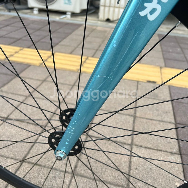 엔진11 크릿디 픽시 자전거 팝니다.--4