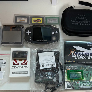 IPS V5 GBA SP,어드밴스 기기 2개 및 각종 게임팩 및 용품 일괄 팝니다.