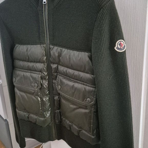 몽클레어키즈 니트패딩집업 140(10y)