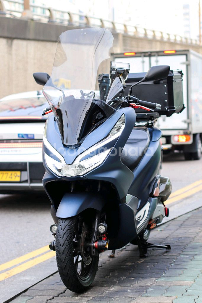 pcx125 혼다 2020년식 오토바이 판매합니다--1