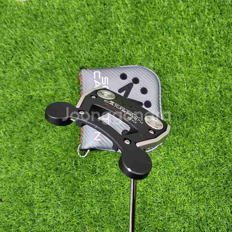 스카티카메론 퓨추라 6M 퍼터--5