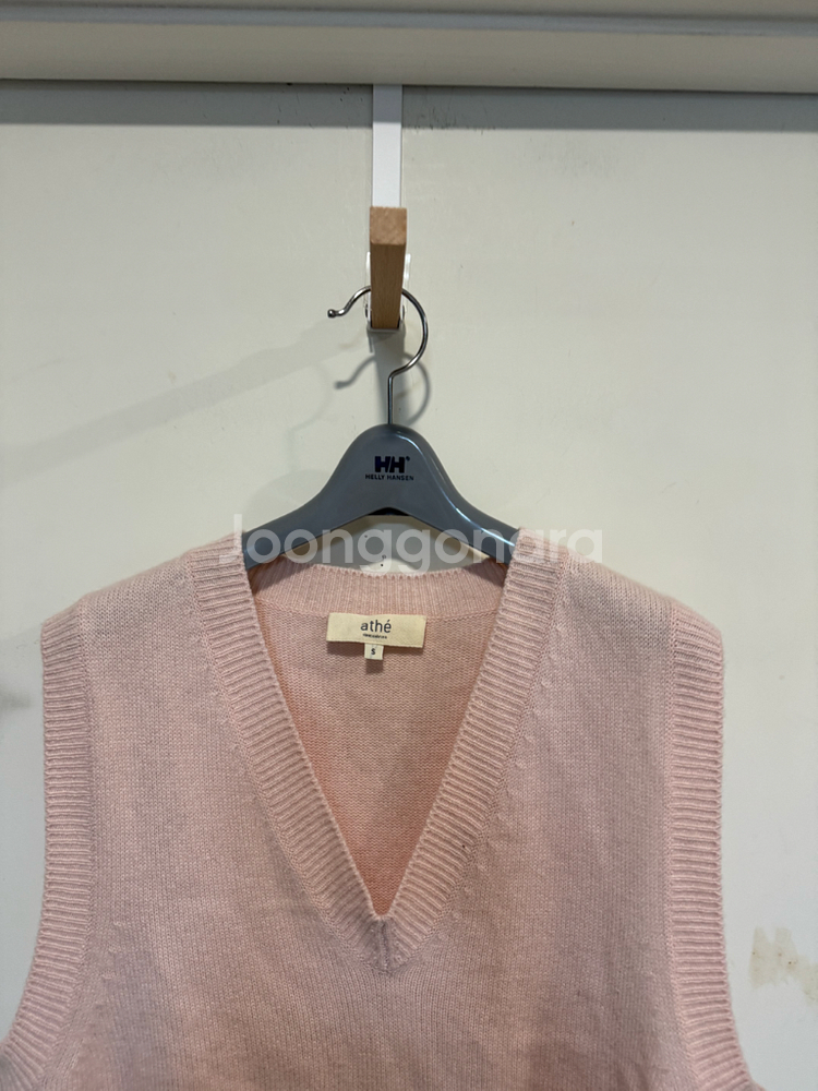 아떼바네사브루노 연핑크 캐시미어 베스트--2