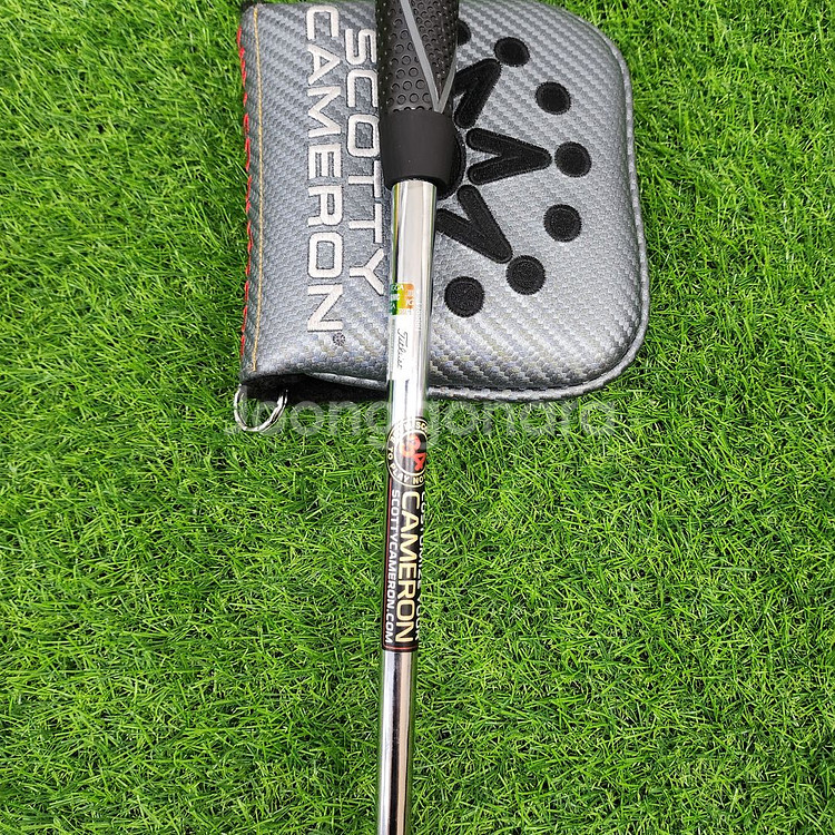 스카티카메론 퓨추라 6M 퍼터--7