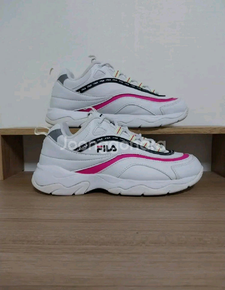 여성 휠라 운동화 (250)--4