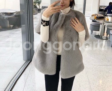 아뜨와 페이크퍼 반팔 자켓 (블랙)--6