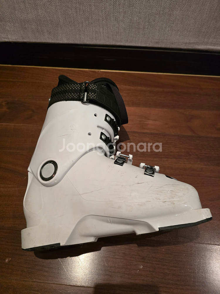 주니어 or 여성 살로몬 X MAX 80 스키부츠 230~235mm & 아토믹 바이저헬멧(AMID제품) 일괄 판매--3