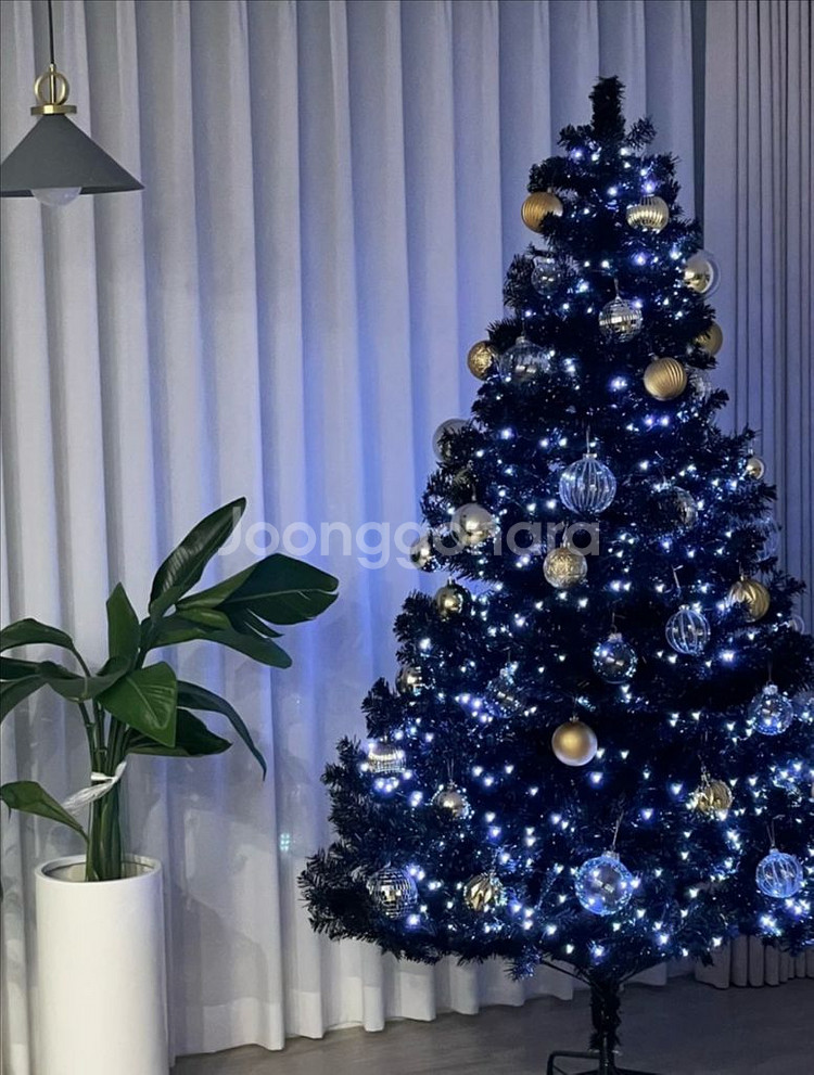 수원 직거래 희망) 코지바이브 크리스마스 180 트리 풀셋(오너먼트지네전구3) 판매--1