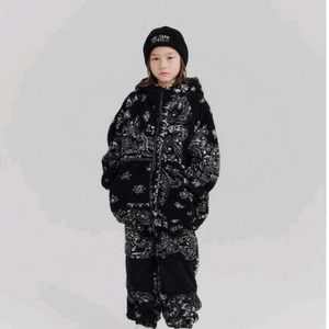 가격내림) 비이스트플로우 겨울점퍼 140사이즈 새상품