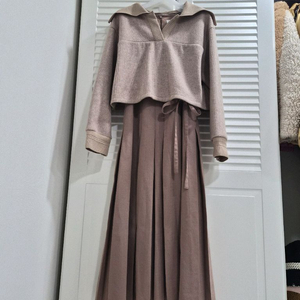 sjsj 원피스 팝니다.