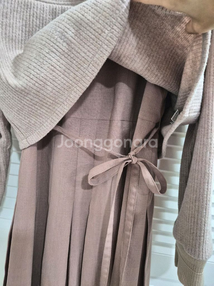 sjsj 원피스 팝니다.--5