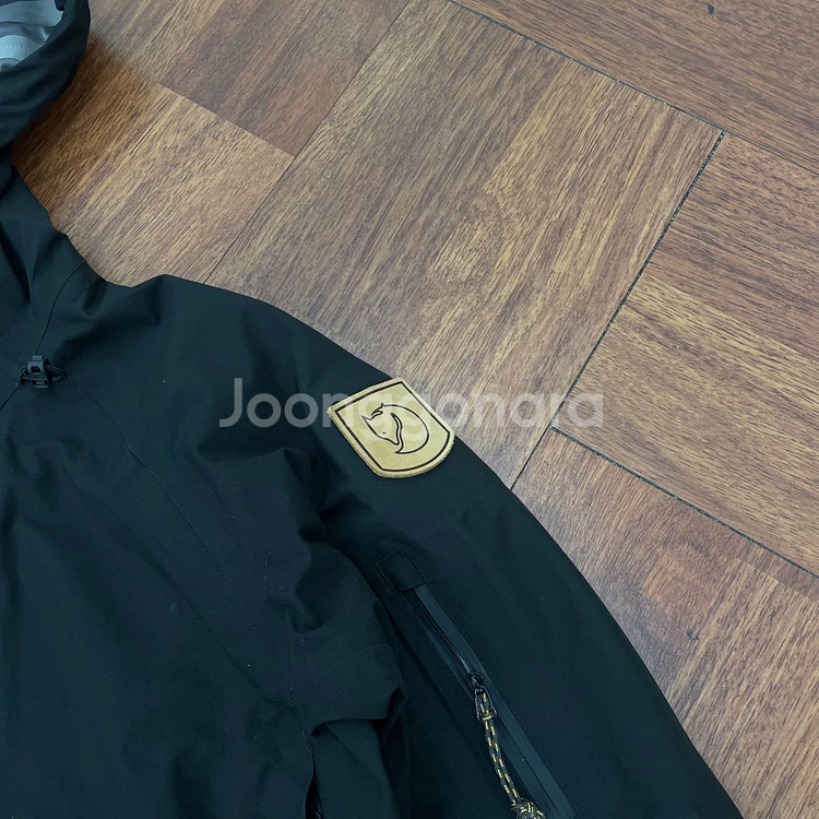 여성 피엘라벤 캡 에코 쉘 자켓--2