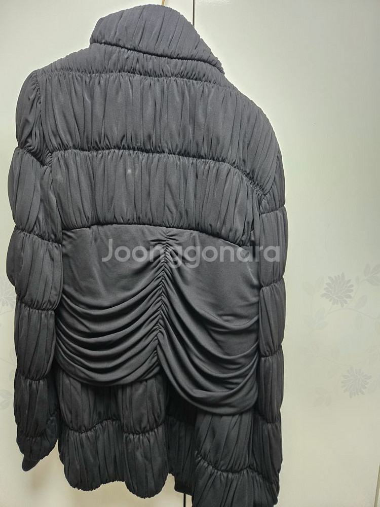 샤넬 플리츠 패딩 점퍼--2