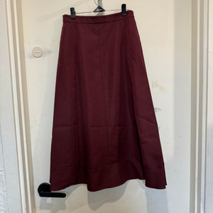 미샤 플레어 스커트