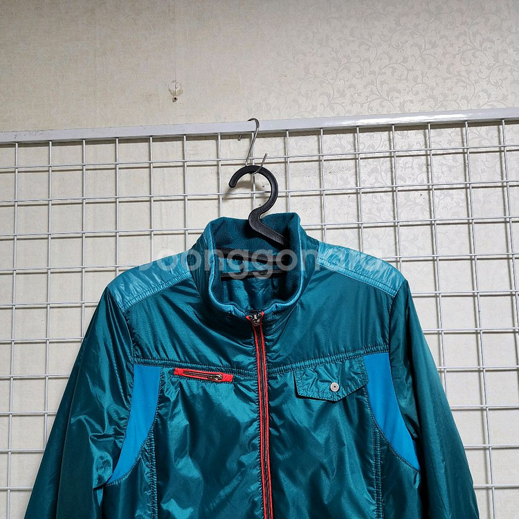 루이까스텔(얄은패딩형)점퍼(여95)--1