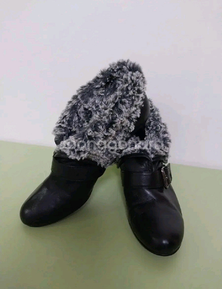 여성 미스미스터 천연가죽 버클 앵클 털부츠 (240)--3