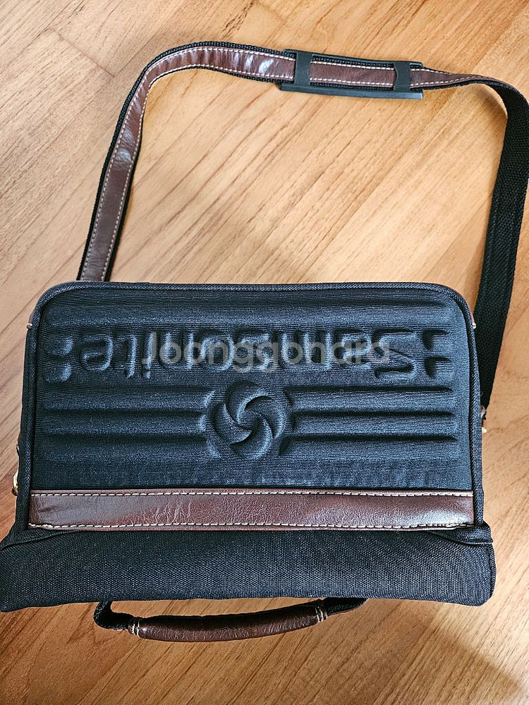 쌤소나이트 카메라가방과 고릴라 삼각대--2