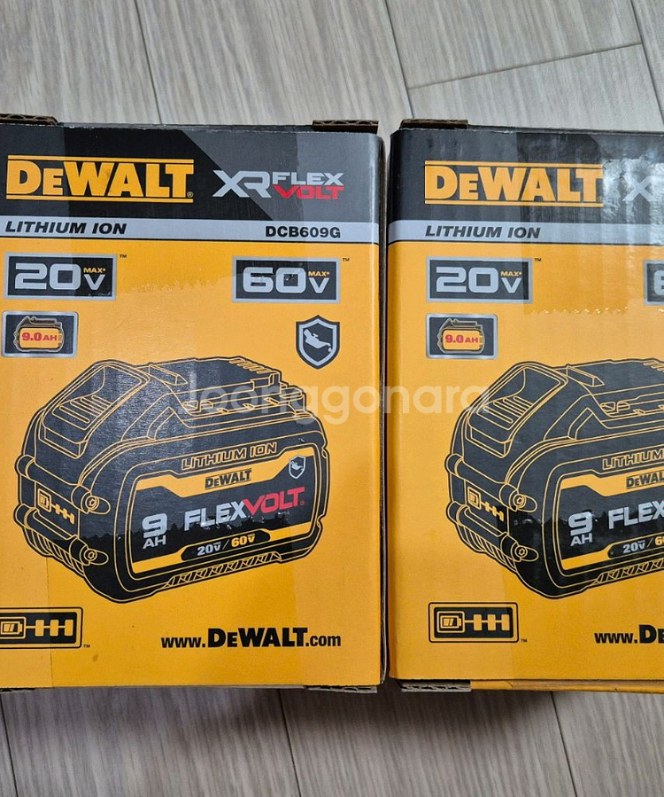 디월트 플렉스볼트 내유성 배터리--0